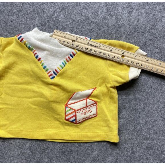 Carter's Shirt Baby 12 Months Yellow Toy Box Applique Rainbow Trim 70s 80s - Picture 4 of 12